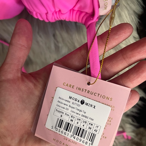 MODA MINX BOUJEE LUXE
BOUJEE 'BARBIE PINK' TIESIDE CRYSTAL BIKINI TOP/BOTTOM SET - Picture 8 of 8